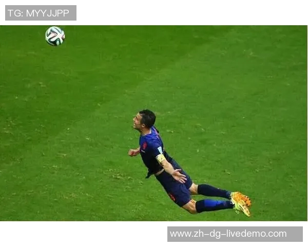 荷兰足球吧热议：探讨橙衣军团未来发展与战术革新之路