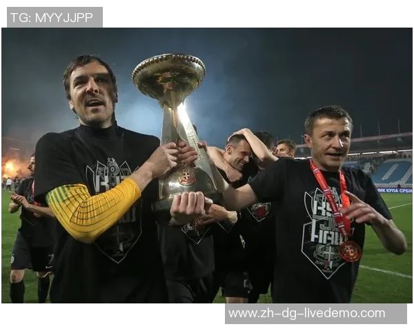 拜仁慕尼黑迎战红星贝尔格莱德争夺欧冠小组赛关键胜利