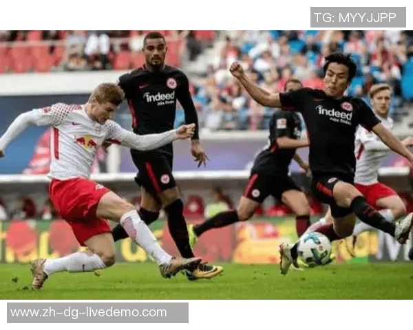 利兹联迎战布城期待精彩对决双方球员状态火热斗志昂扬